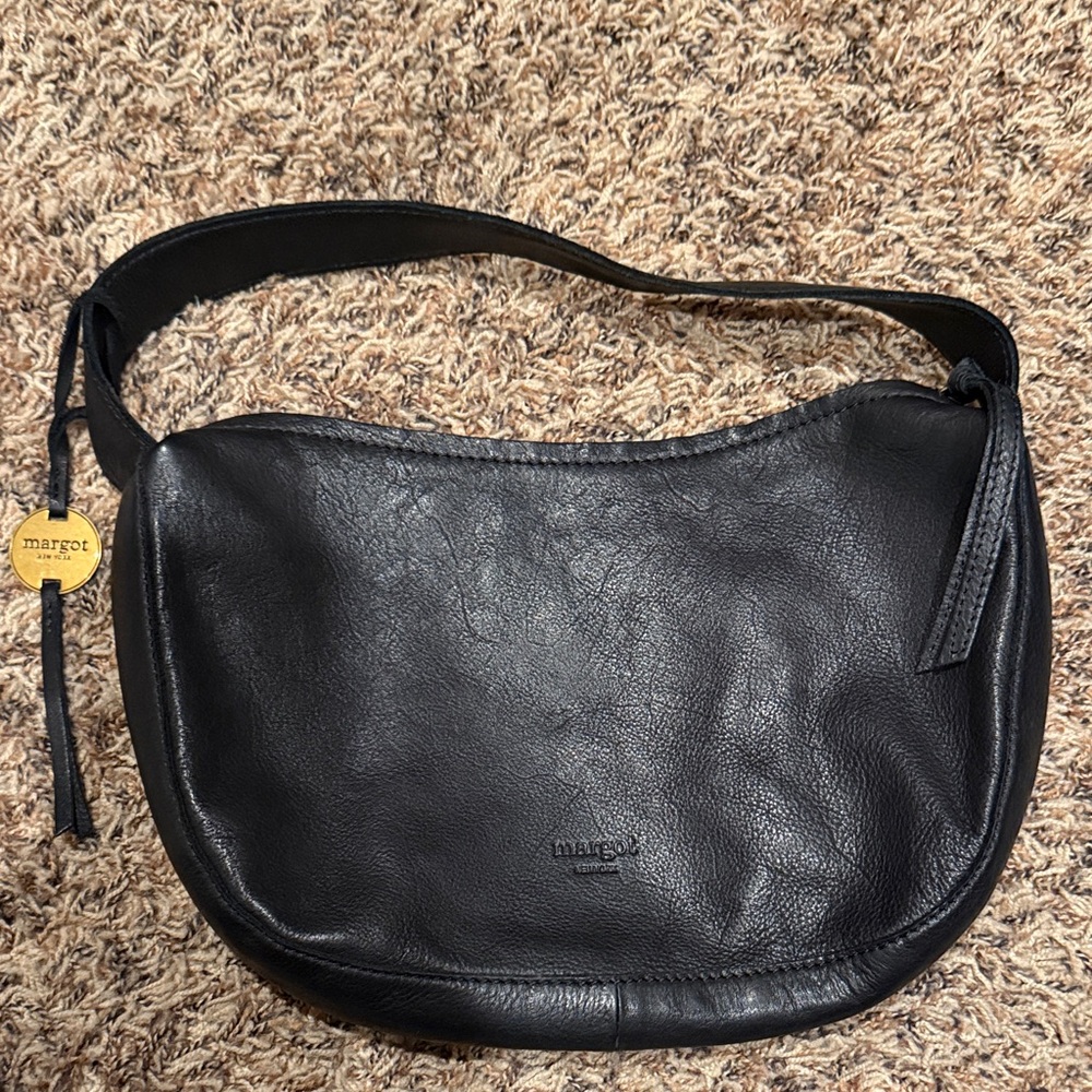 Margot Classic Black Leather Shoulder Bag